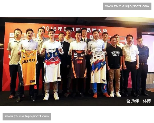 山东男篮外援团灭！邱彪掀青春风暴，6 新人竞逐 14 名额